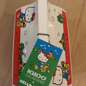 Igloo Hello Kitty 4 Qt Cooler Limited Edition